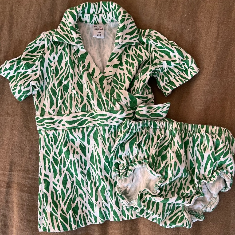 DVF x baby GAP Green and White wrap dress